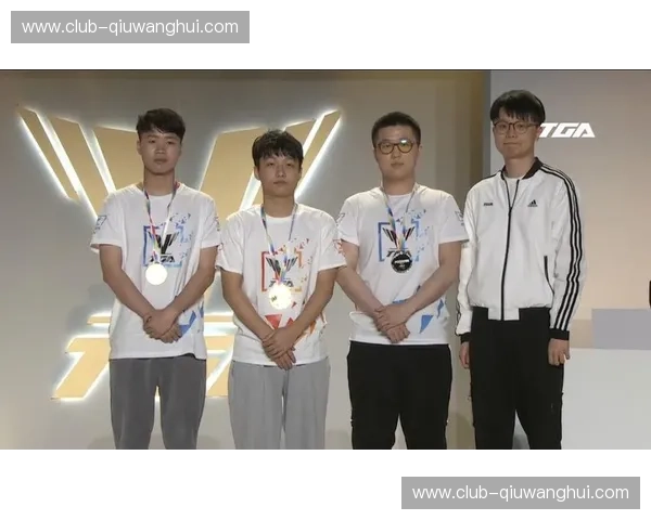 刀塔传奇！LGD与LFY的恩怨情仇，谁能问鼎荣耀之巅？